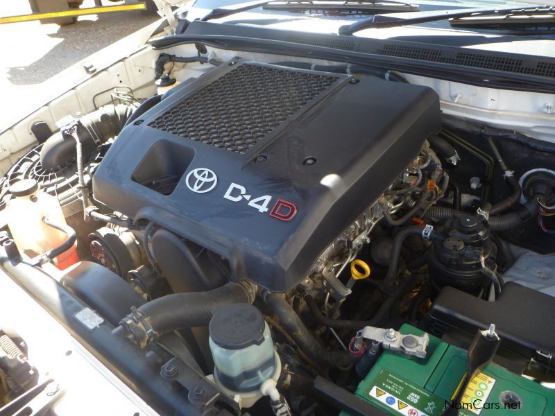 Toyota Hilux 3.0 D4D 4x4 D/CAB Legend 45 Automatic in Namibia