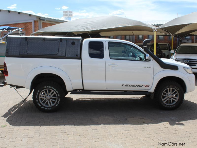 Toyota Hilux 3.0 D4D Ex cab 4x4 Manual in Namibia