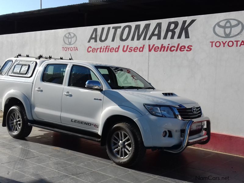 Toyota Hilux 3.0 D4D L45 4x4 Raider Double Cab in Namibia