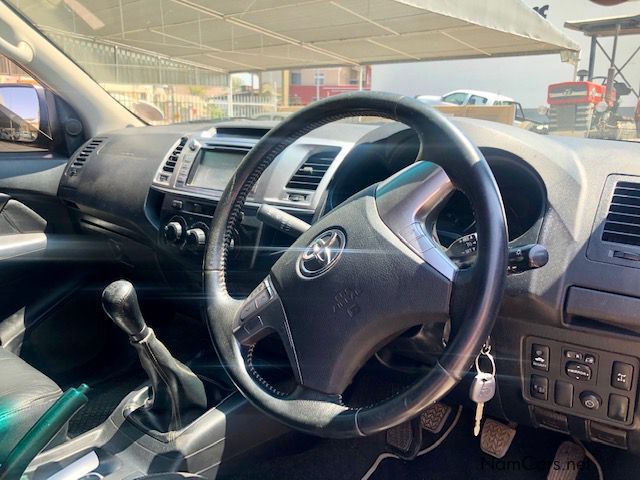 Toyota Hilux 3.0 D4D Legend 45 E/Cab 2x4 in Namibia