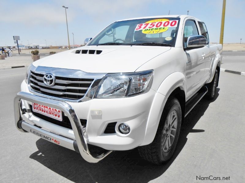 Toyota Hilux 3.0 D4D Legend 45 X/Cab 4x4 in Namibia