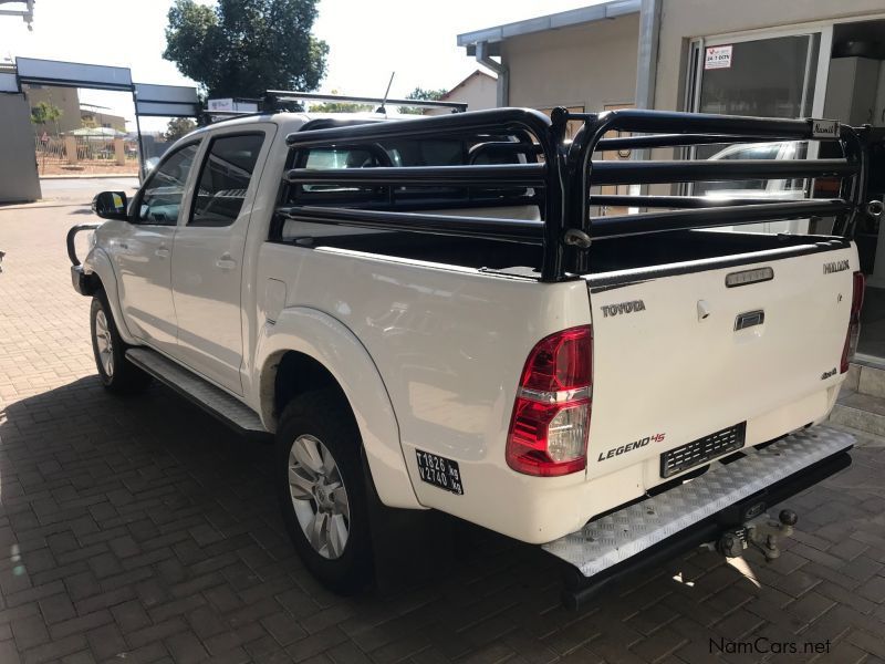 Toyota Hilux 3.0 D4D Raider 4x4 A/T in Namibia