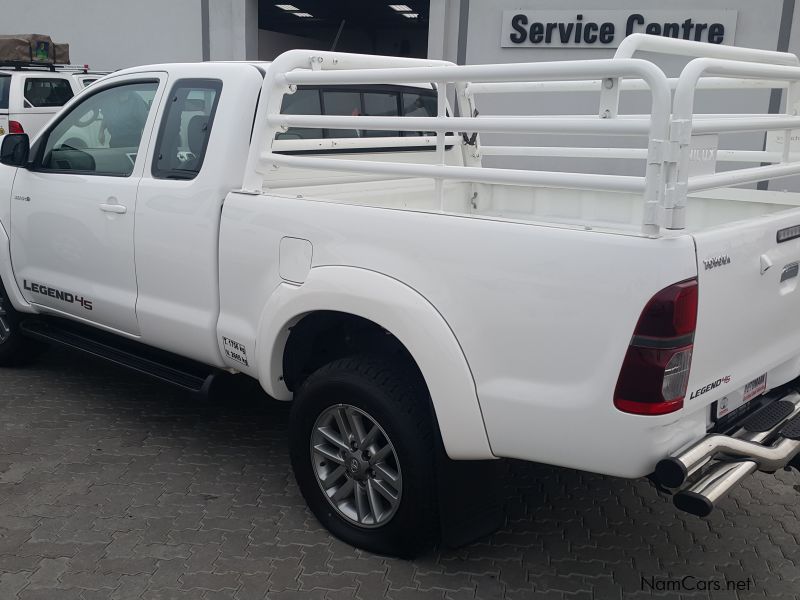 Toyota Hilux 3.0 D4D Xtra Cab 4x2 in Namibia