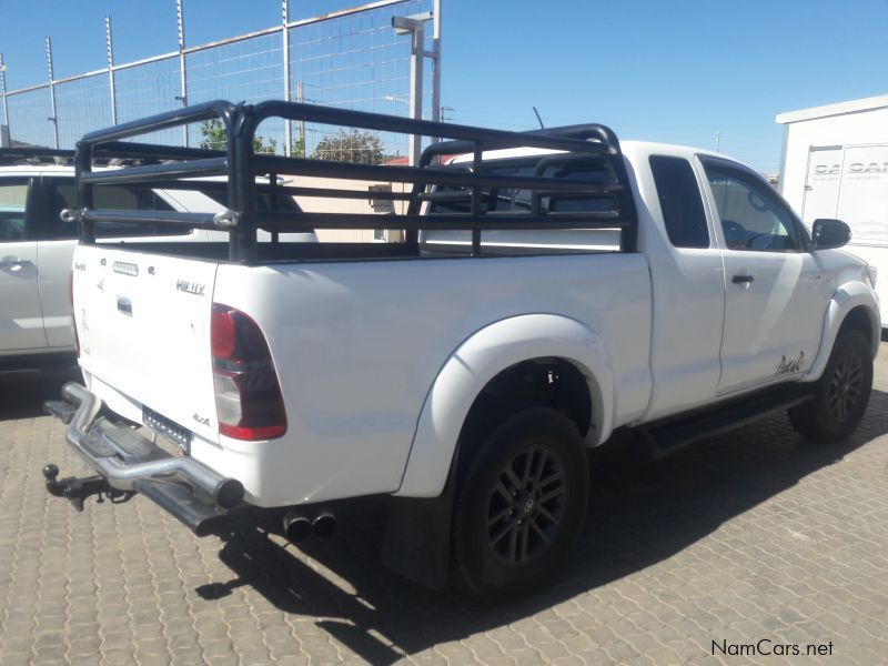 Toyota Hilux 3.0 d4d dakar in Namibia