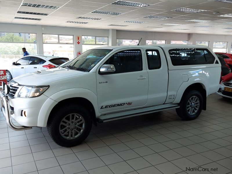 Toyota Hilux 3.0d-4d Legend 45 4x4 Xtra Cab in Namibia