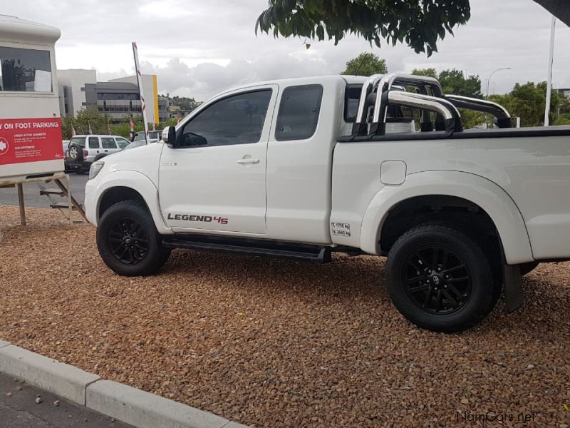 Toyota Hilux Legend 45 4x4 in Namibia