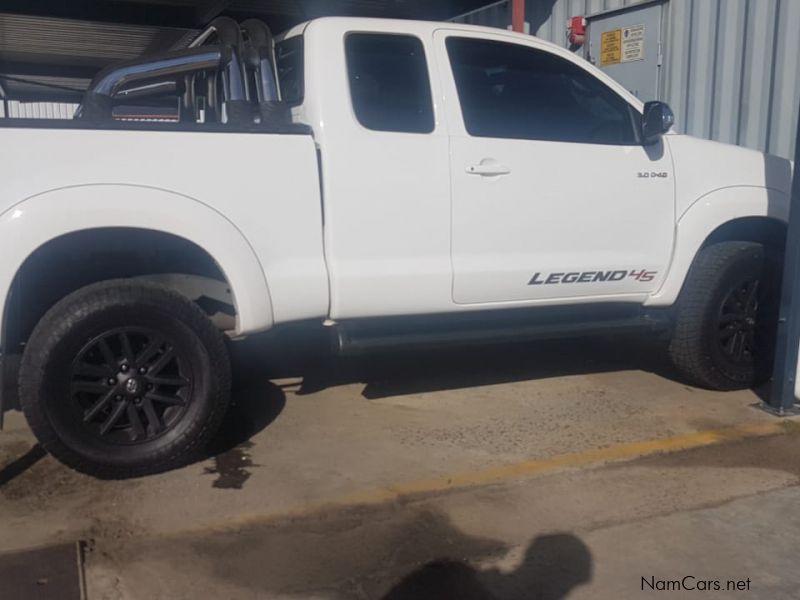 Toyota Hilux Legend 45 4x4 in Namibia