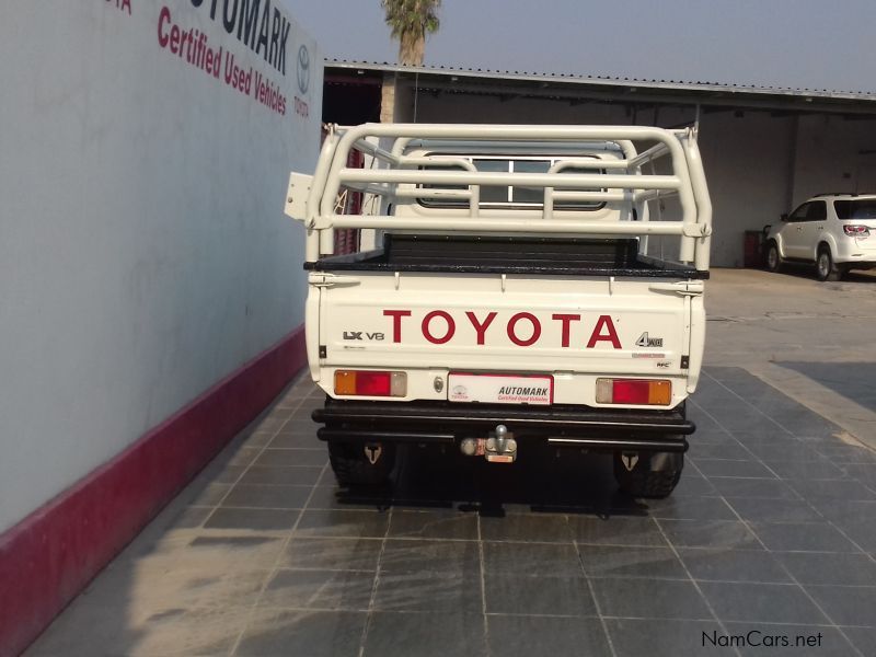 Toyota Land Cruiser 4.5 LX V8 Single Cab in Namibia