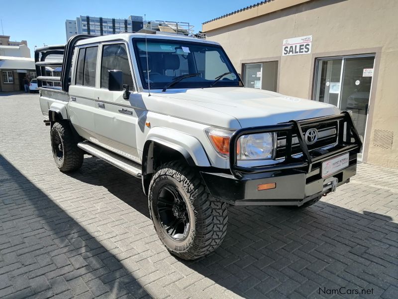 Toyota Land Cruiser 79 4.0P P/U D/C in Namibia