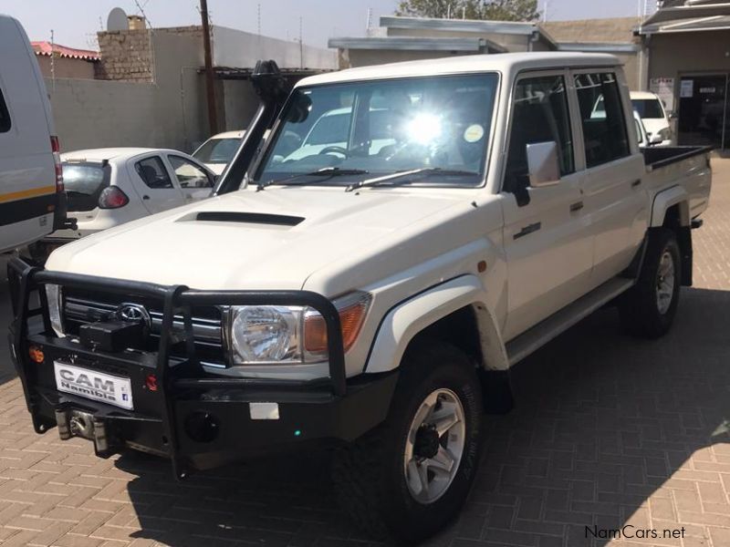 Toyota Land Cruiser 79 4.5D P/U D/C in Namibia