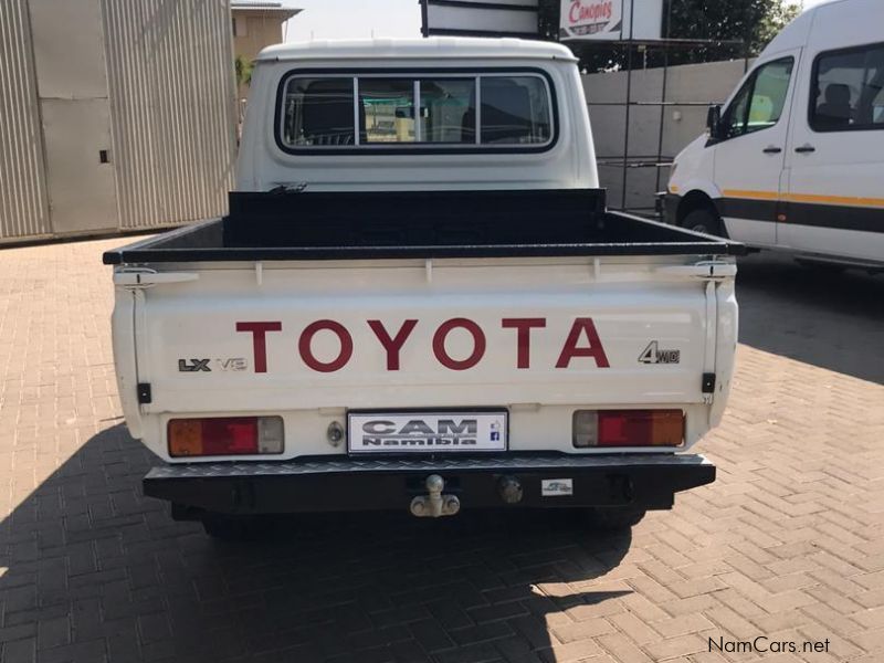 Toyota Land Cruiser 79 4.5D P/U D/C in Namibia