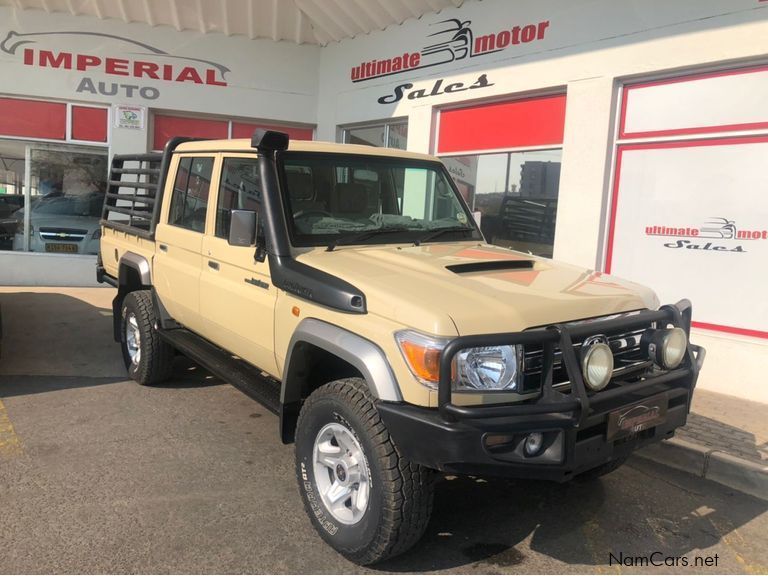 Toyota Land Cruiser 79 4.5D P/U D/C in Namibia