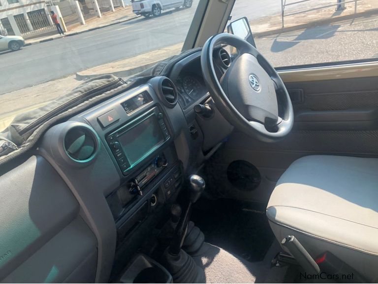 Toyota Land Cruiser 79 4.5D P/U D/C in Namibia