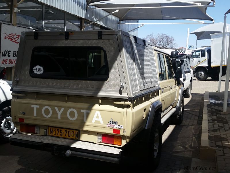 Toyota Land Cruiser DC 4 Lt V6 AWD in Namibia