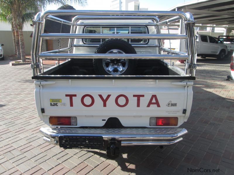 Toyota LandCruiser  V8 LX in Namibia