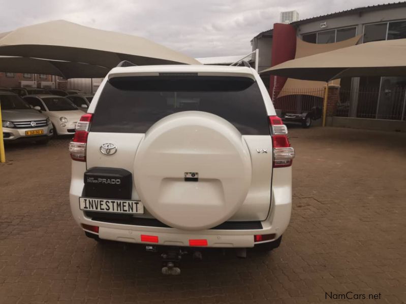 Toyota PRADO 4.0 V6 VX in Namibia