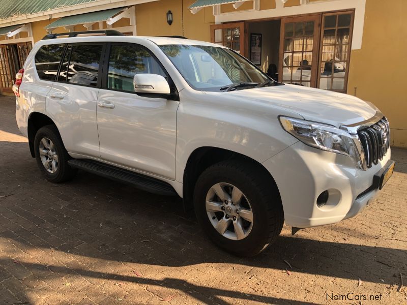 Toyota Prado 3lt TX Diesel 250 in Namibia