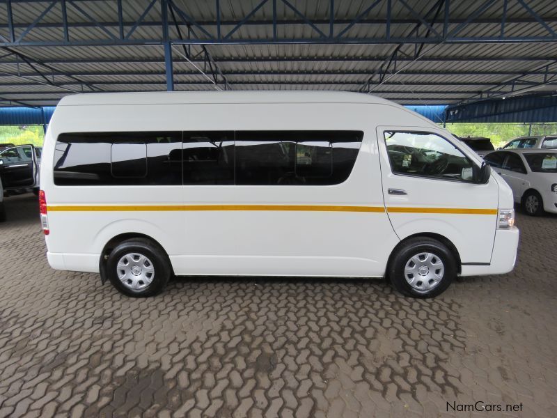 Toyota QUANTUM 2.5 D4D GL 14 SEATER in Namibia