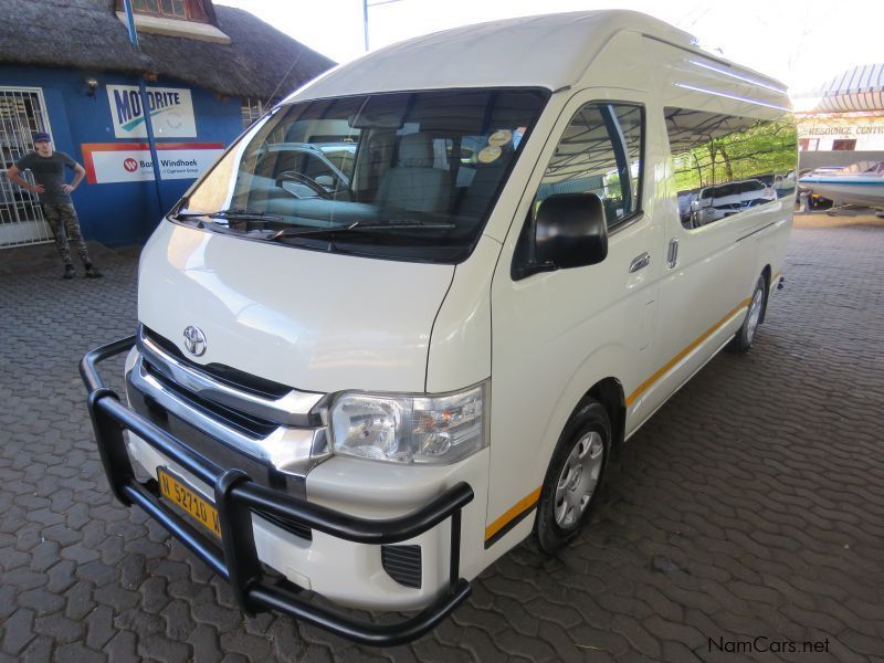 Toyota QUANTUM 2.5 D4D GL 14 SEATER in Namibia