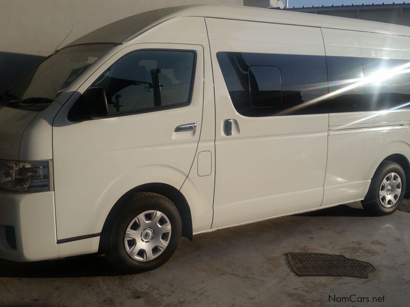 Toyota Quantum 2.5 D4D 14 Seater in Namibia