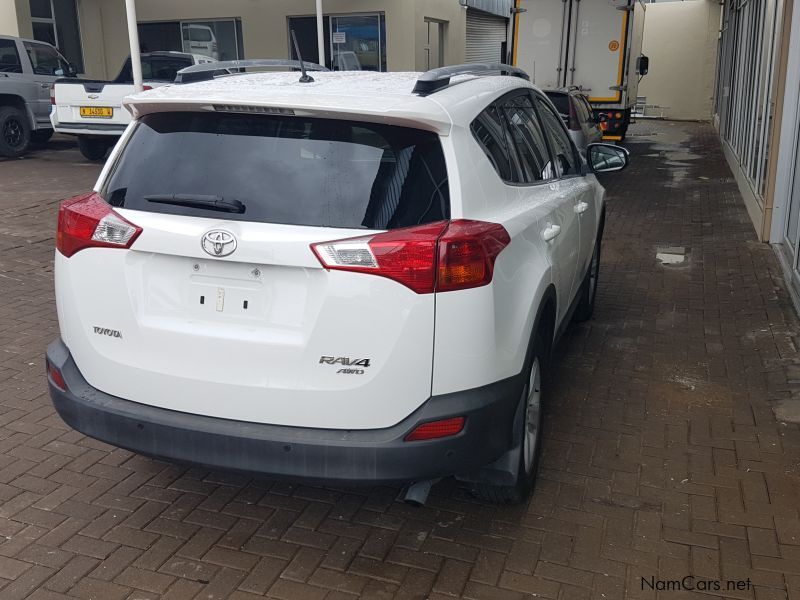 Toyota RAV4 2.5 Petrol VX AWD A/T in Namibia