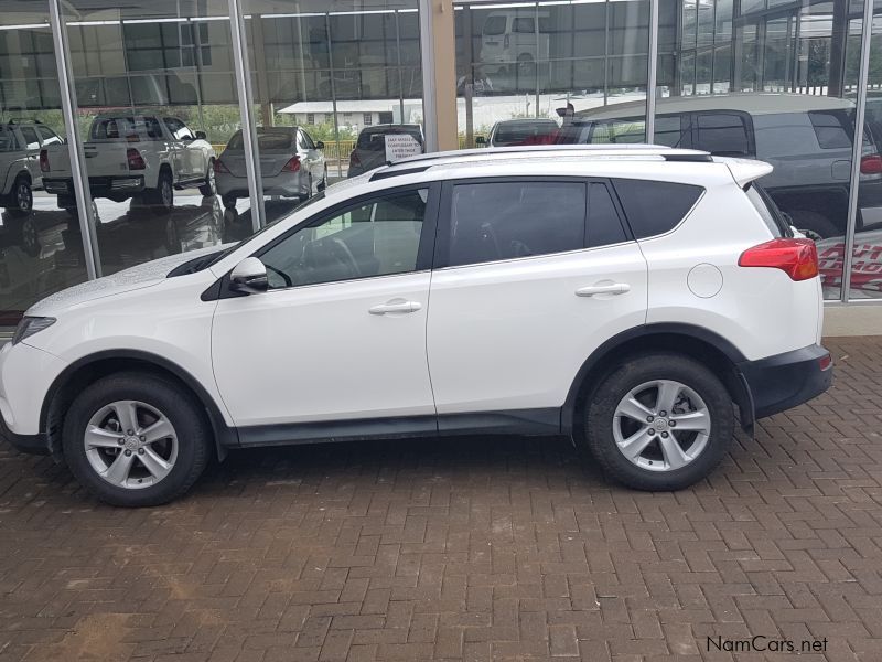 Toyota RAV4 2.5 Petrol VX AWD A/T in Namibia