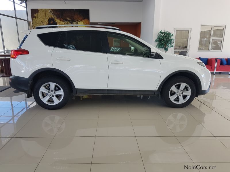 Toyota RAV4 2.5 Petrol VX AWD A/T in Namibia