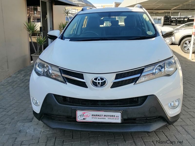 Toyota Rav 4 2.2 GX in Namibia