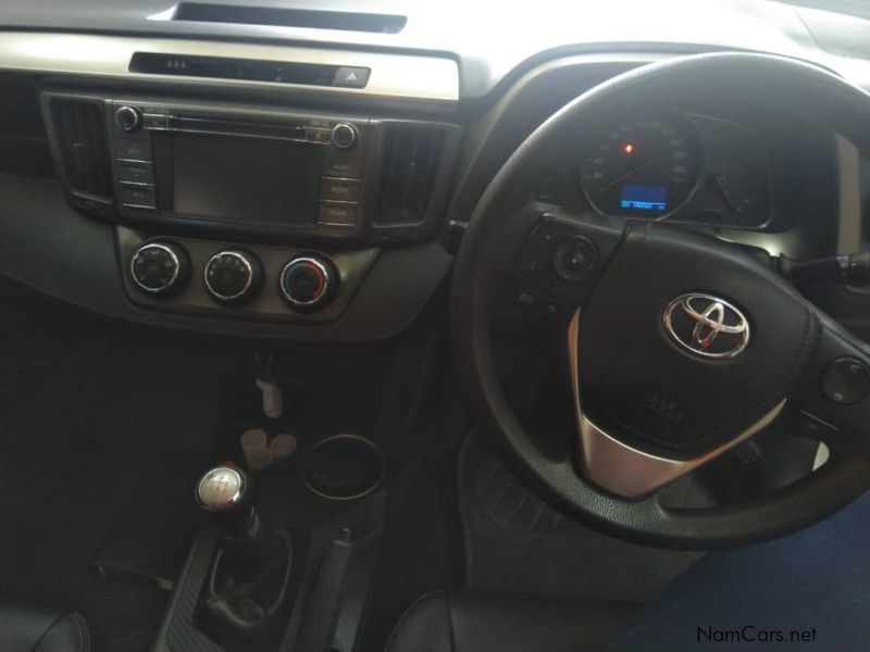 Toyota Rav4 2.2 D Gx in Namibia
