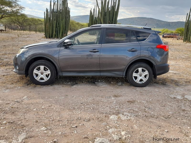 Toyota Rav4 2.2 D VX AT AWD in Namibia