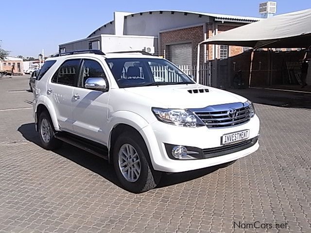 Toyota TOYOTA FORTUNER 3.0 4D4 4X4 M in Namibia