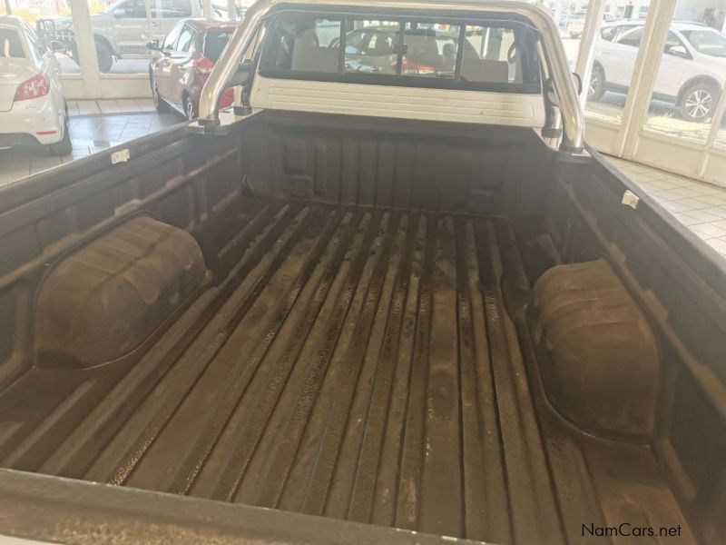 Toyota TOYOTA HILUX 2.7 VVTI DAKAR R/B in Namibia