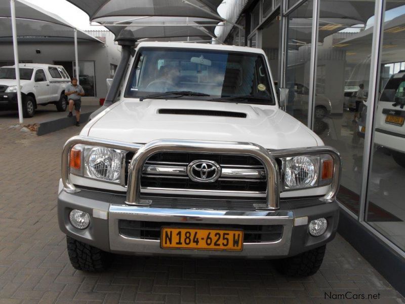 Toyota Toyota Landcruiser 79 4.5d  LX V8 P/u S/c in Namibia