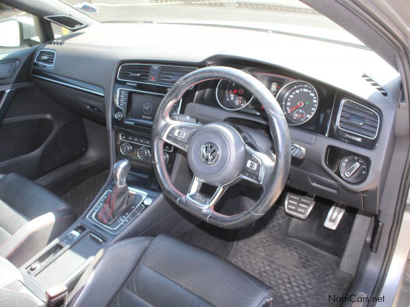 Volkswagen GOLF VII 2.0T GTI DSG in Namibia