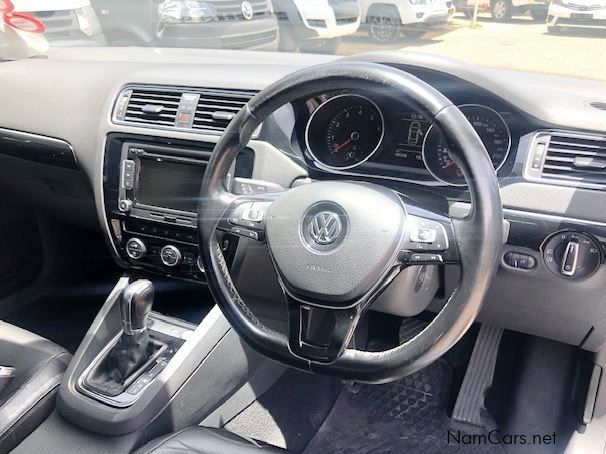 Volkswagen Jetta VI Tsi H/L in Namibia