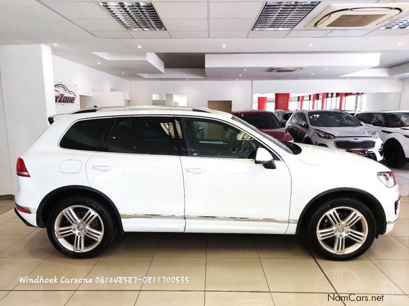 Volkswagen Touareg GP 3.0 V6 TDi Luxury Tip R-Line 180kW in Namibia