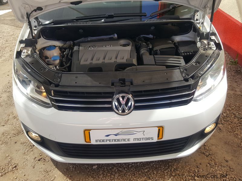 Volkswagen Touran 2.0TDI DSG Trendline in Namibia