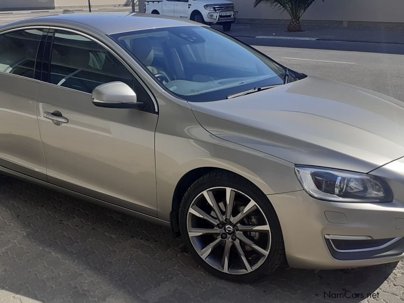 Volvo S60 T6 Geartronic Elite in Namibia