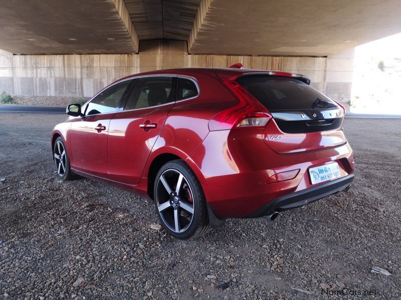 Volvo V40 T3 Excel in Namibia