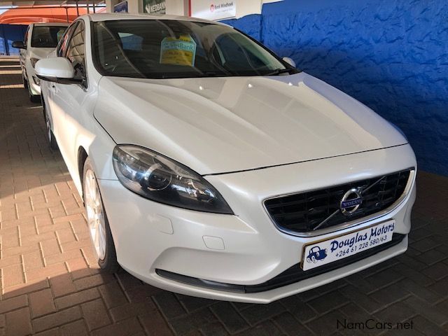 Volvo V40 T4 in Namibia