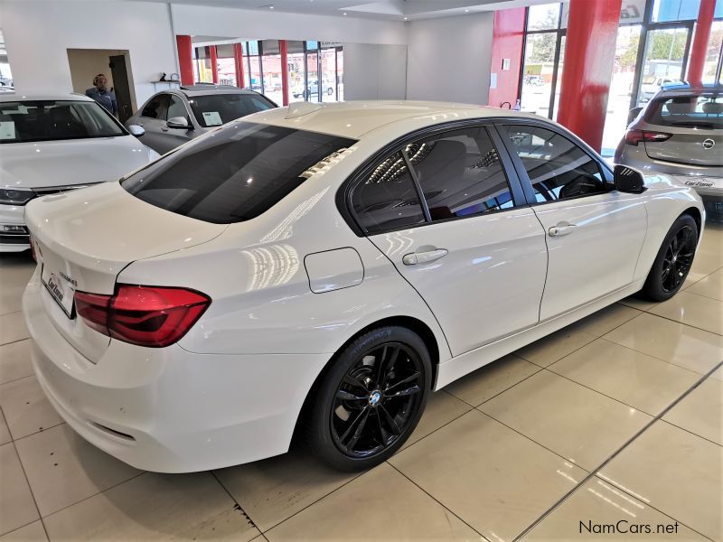 BMW 320i A/T (F30) Sedan 135Kw in Namibia