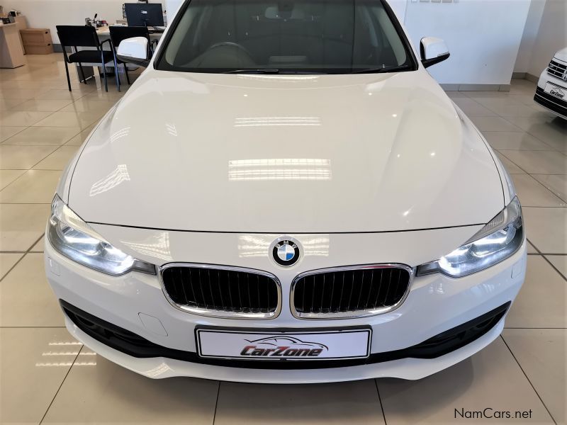 BMW 320i A/T (F30) Sedan 135Kw in Namibia