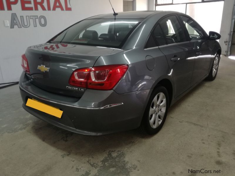 Chevrolet Cruze 1.6 Ls in Namibia