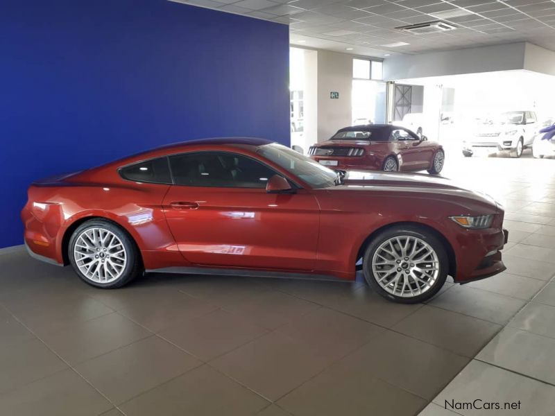 Ford Mustang 2.3 Ecoboost A/T Coupe in Namibia