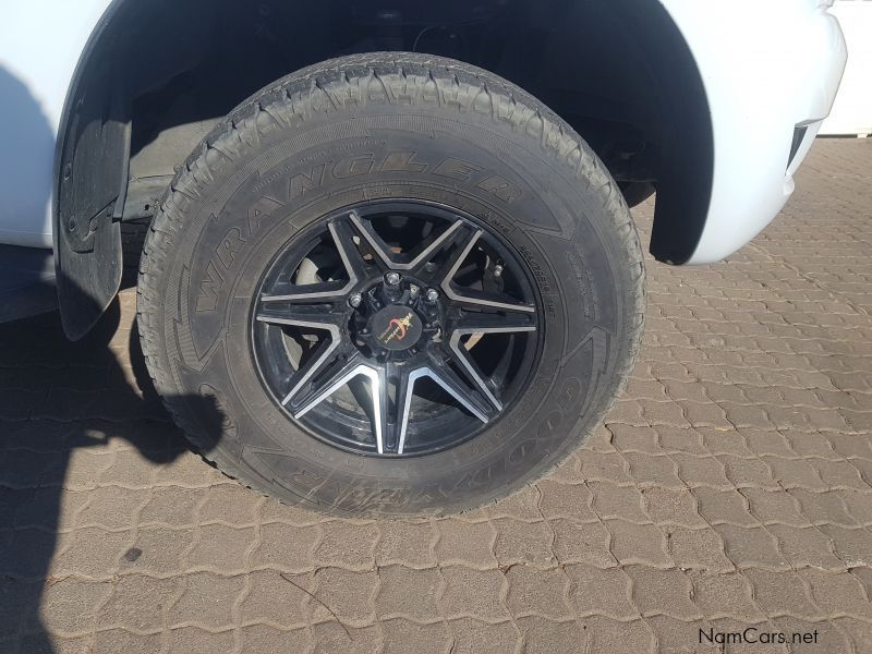 Ford Ranger 3.2l XLS 4x4 in Namibia