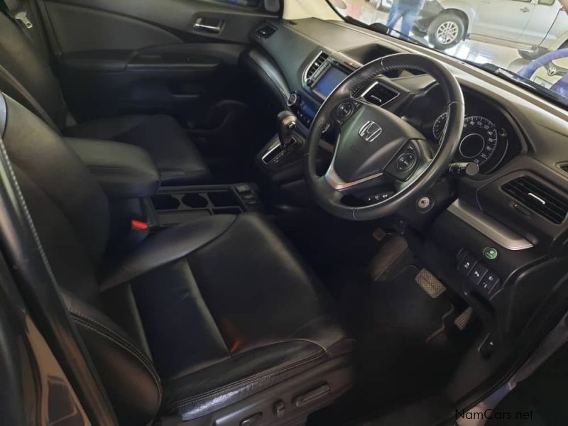Honda CR-V  2.0 Comfort AWD AT in Namibia
