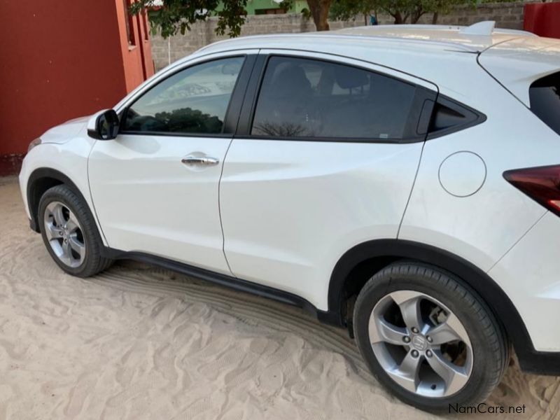 Honda HR-V 1.8 Elegance A/T in Namibia