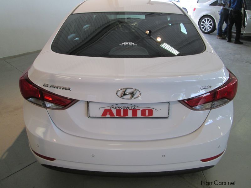 Hyundai Elantra 1.6 GLS Premium in Namibia