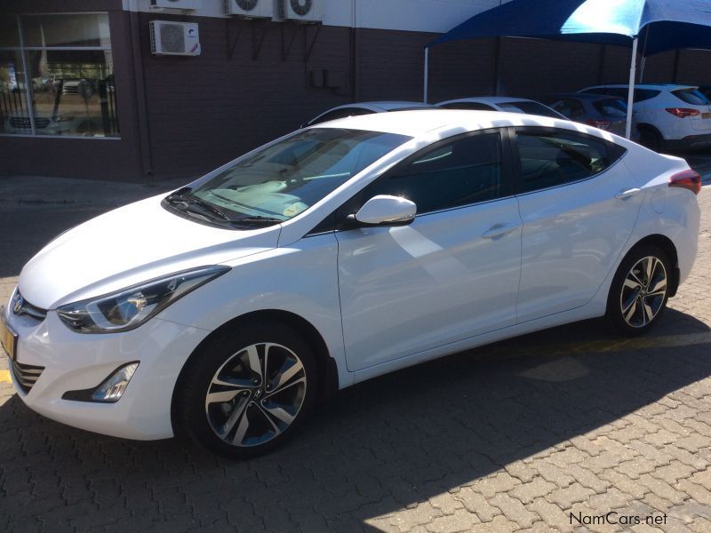 Hyundai Elantra 1.6 Premium manual in Namibia