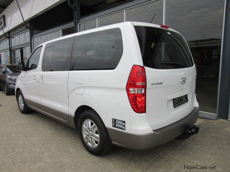 Hyundai H-1 2,5L CRDI Elite A/T Diesel in Namibia